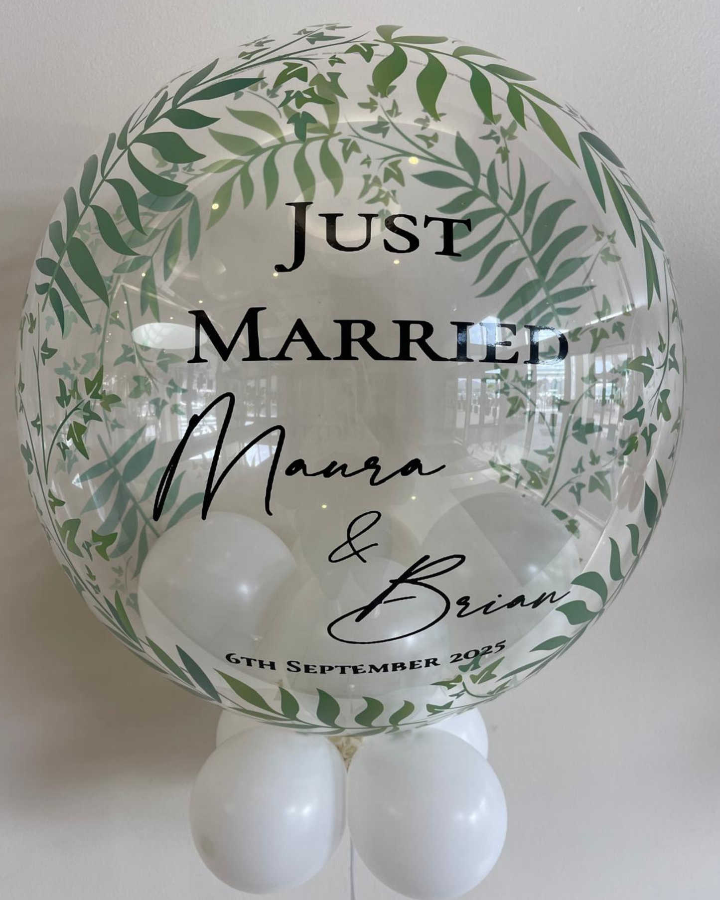 Personalised Greenery Bubble – White Smallies, Black Vinyl