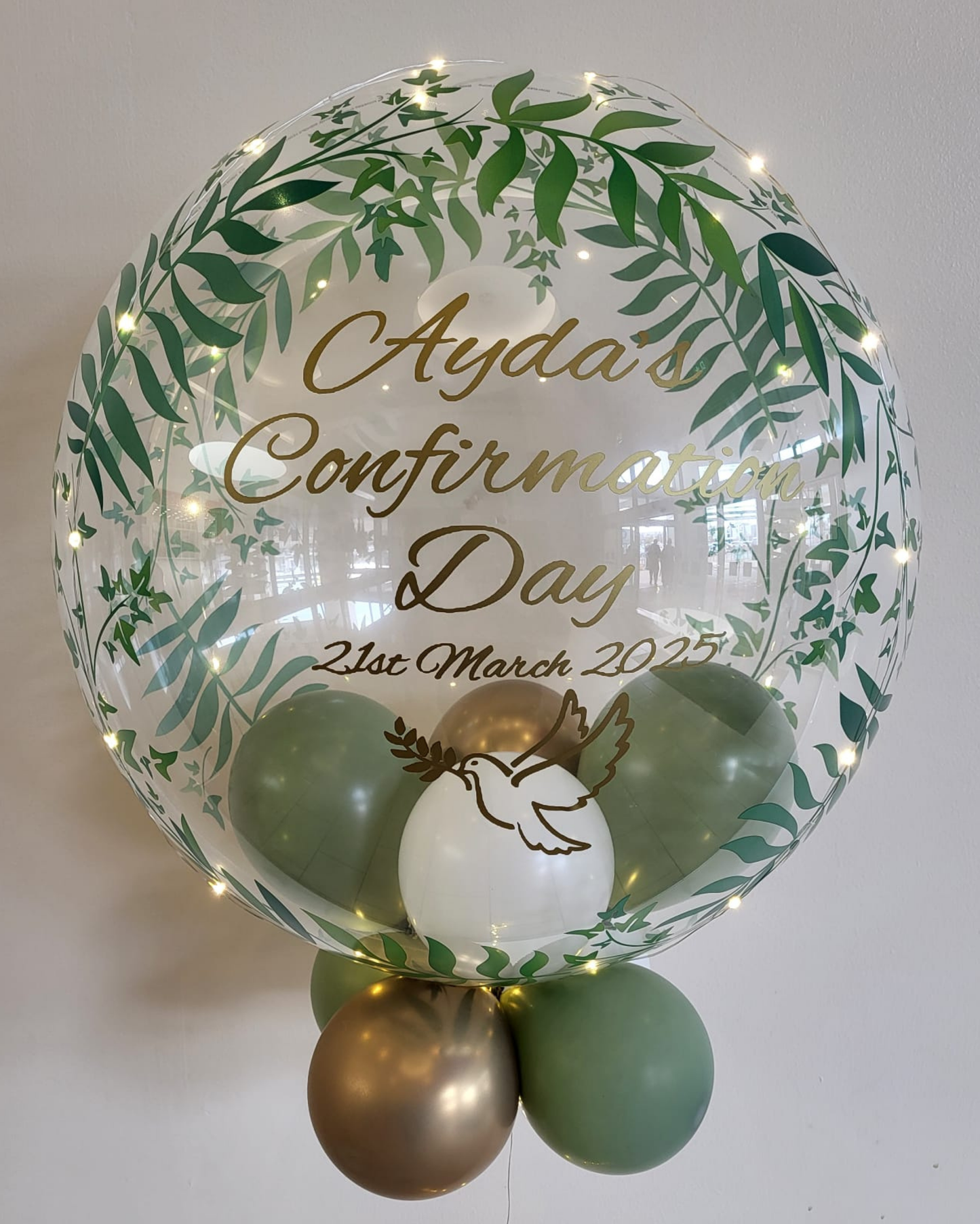 Personalised Greenery Bubble – White, Eucalyptus & Gold Smallies, Gold Vinyl